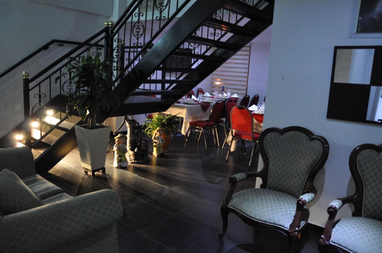 Hotel Parque Santander Tunja Eksteriør billede