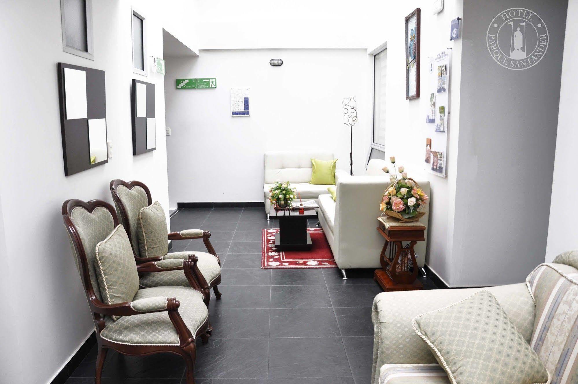 Hotel Parque Santander Tunja Eksteriør billede